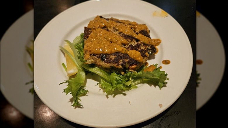 Catfish cake with sauce