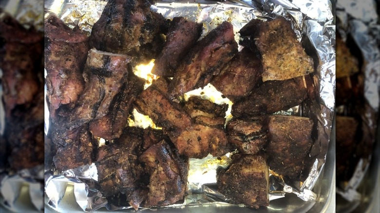 Tray of barbecue rib tips