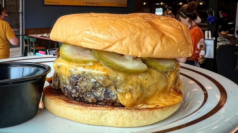 This Texas Restaurant Has One Of The Best Burgers In The State, According To Reviews