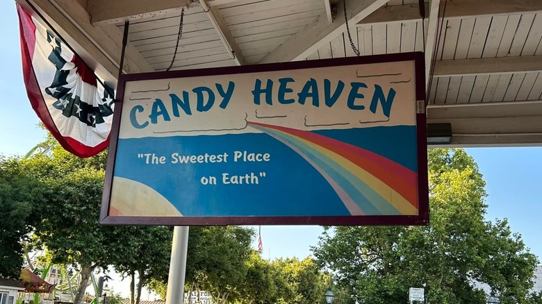 Candy Heaven sign in Sacramento