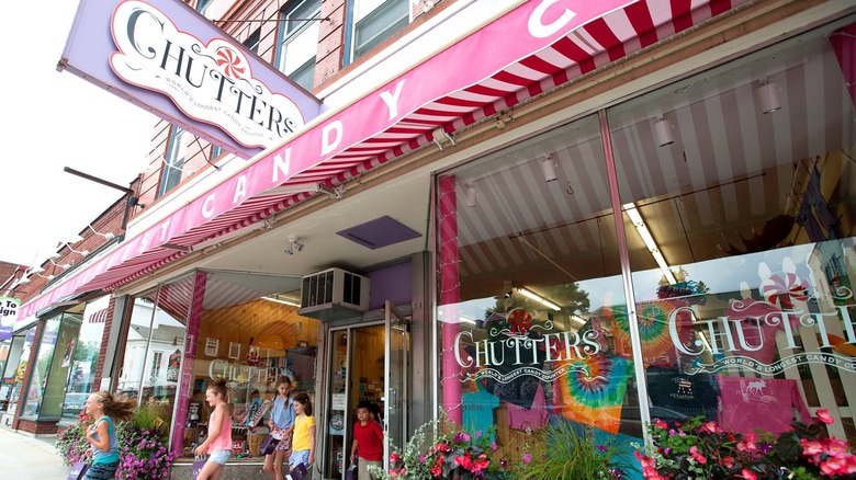 storefront for Chutters in New Hampshire