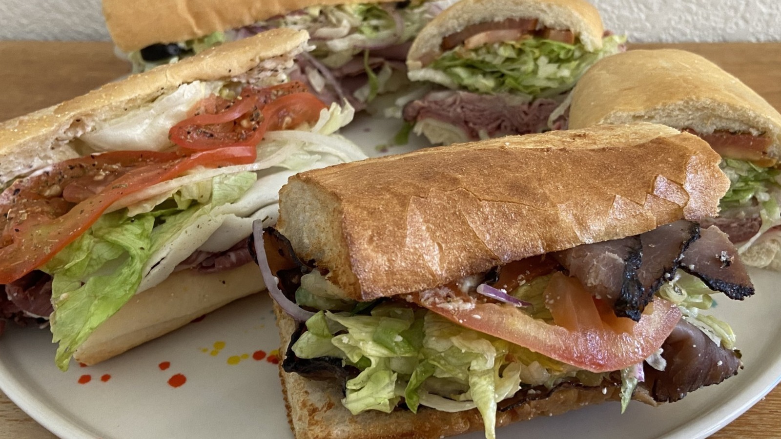 Where To Find The Best Chain Restaurant Roast Beef Sandwich