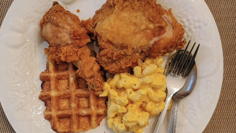 Royal Farms chicken paired with waffles and mac and cheese
