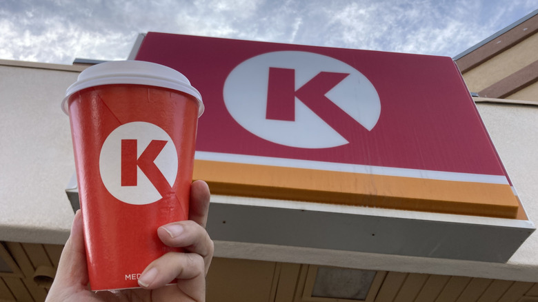 hot chocolate with Circle K sign