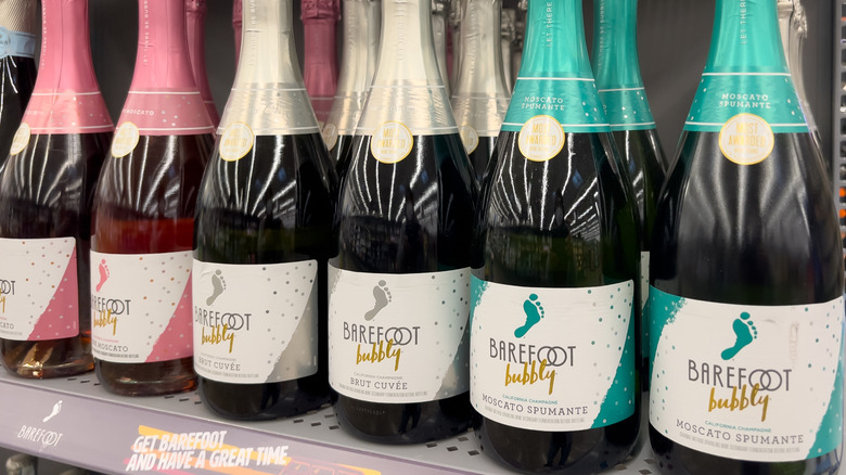 Barefoot Wine bottles of sparkling wine