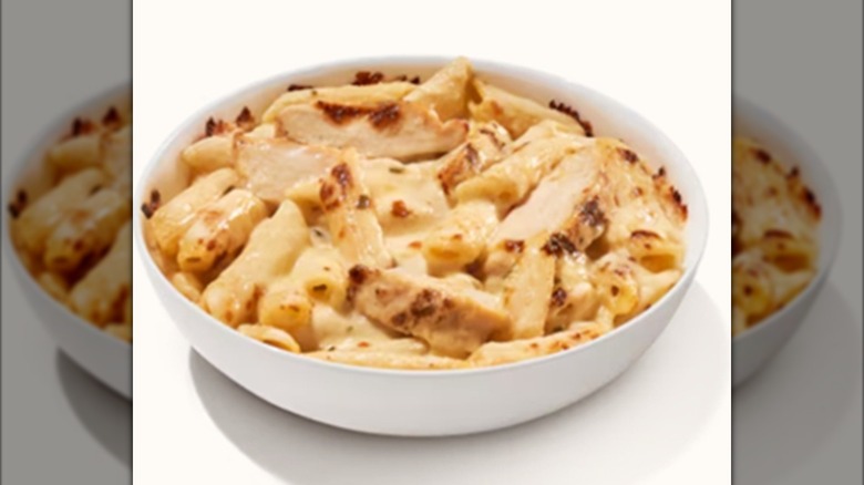 bowl of Dominos chicken Alfredo