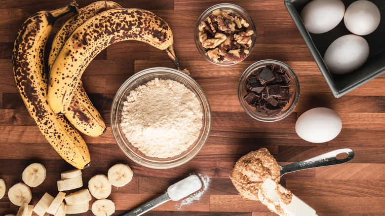Banana bread ingredients