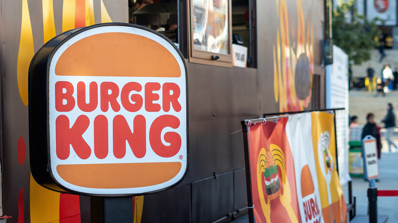 Burger King burger sign 
