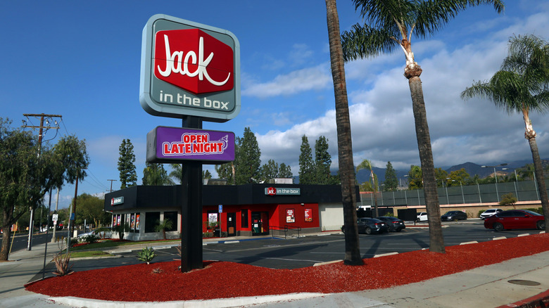 Jack in the Box and its landscaping