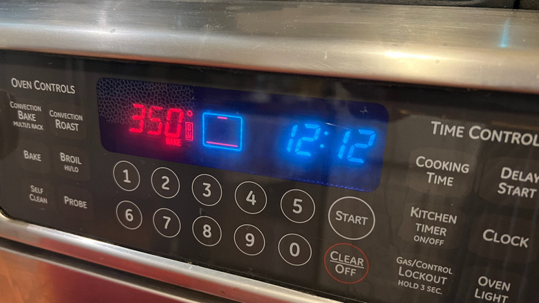 Oven temperature screen reading 350 F