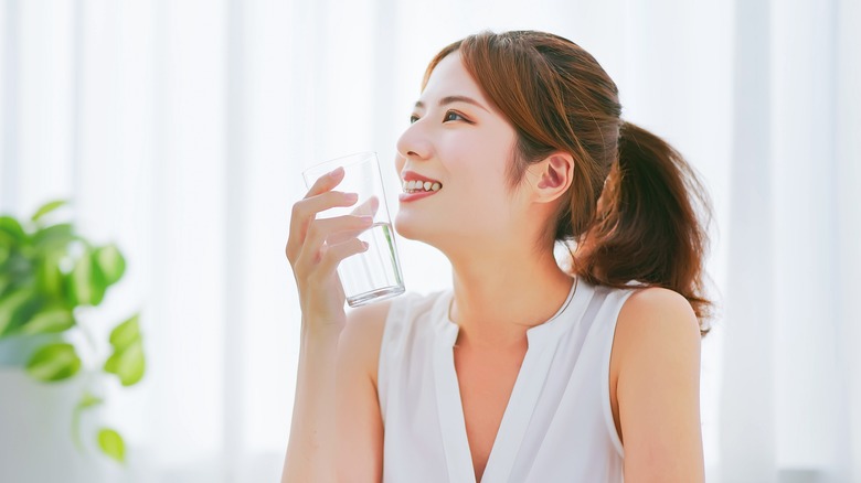 lady with water glass