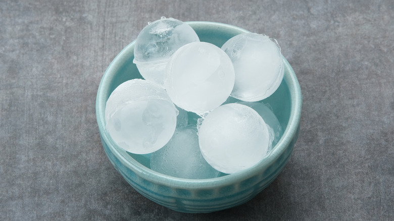 Sphere ice in a blue bowl