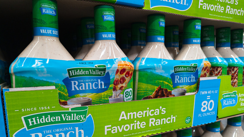 Grocery store display with bottles of Hidden Valley Ranch