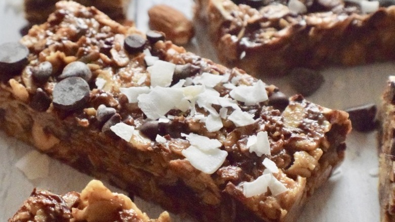granola bars with chocolate chips and coconut