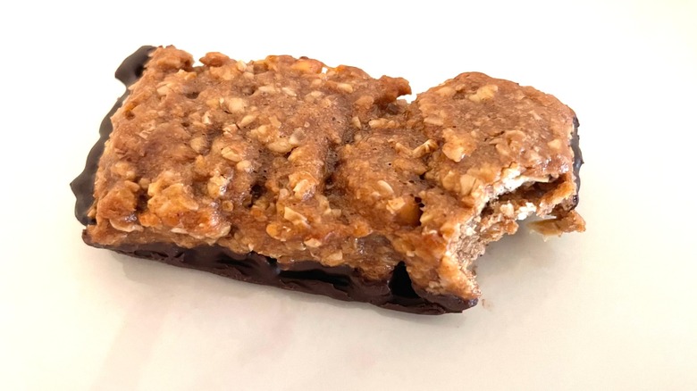 Bobo's Dipp'd peanut butter bar