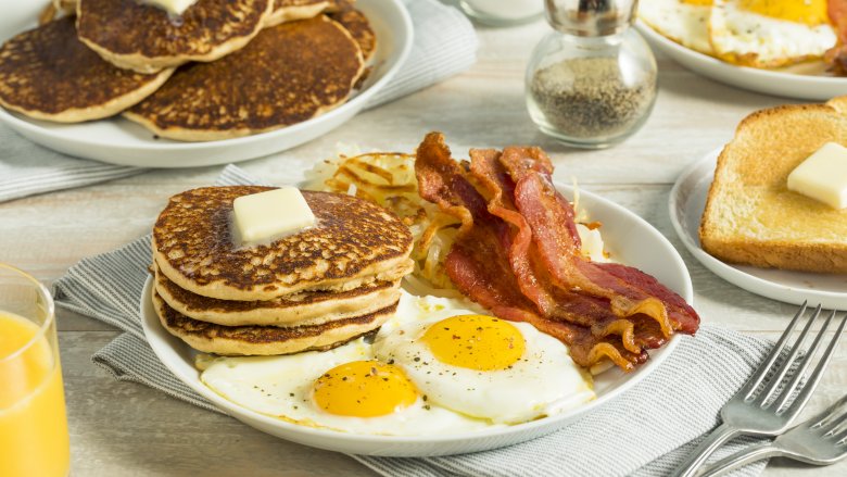 breakfast plate