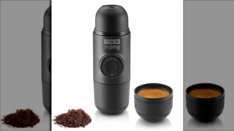 Portable espresso machine