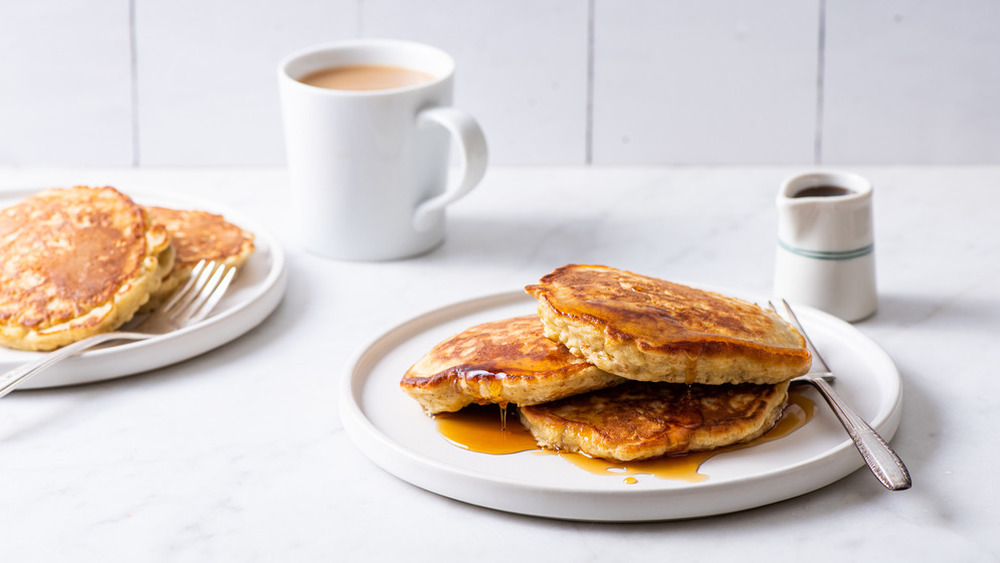oatmeal pancakes with maple syrup