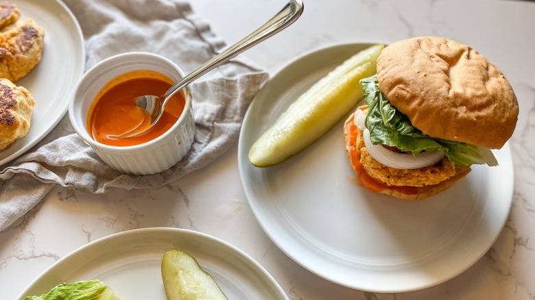 Buffalo chicken burger with pickle