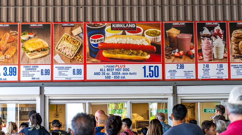 Crowd at the Honolulu food court at Costco