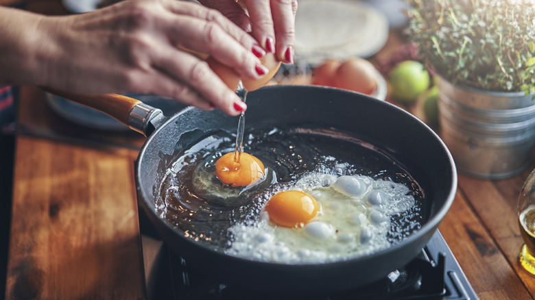 Ditch The Butter And Fry Your Eggs In This Flavorful Oil Instead