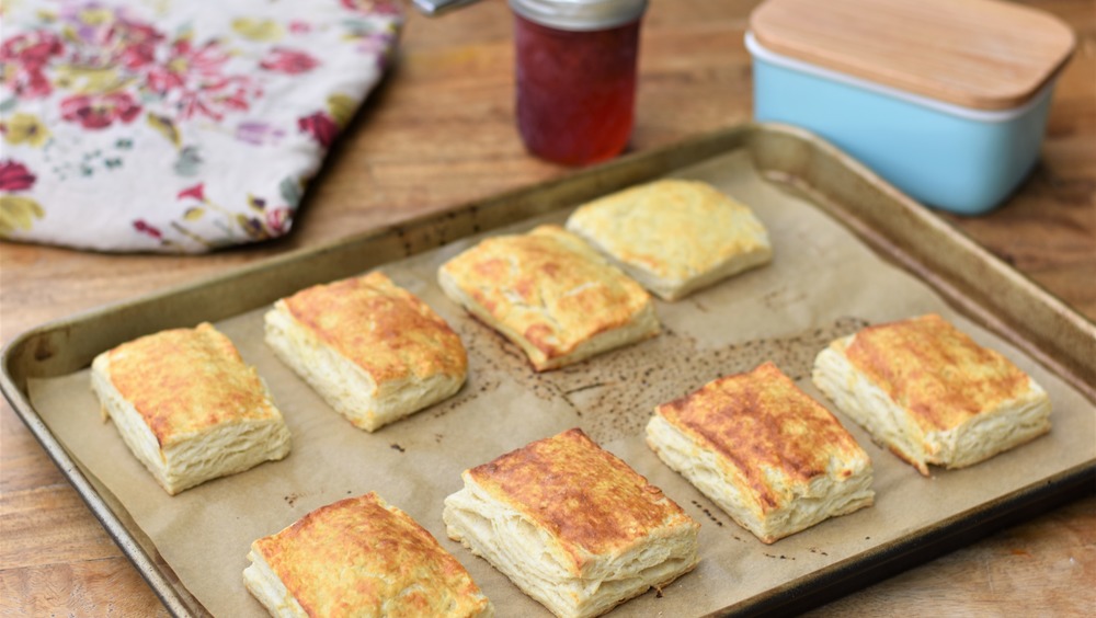 buttermilk biscuits