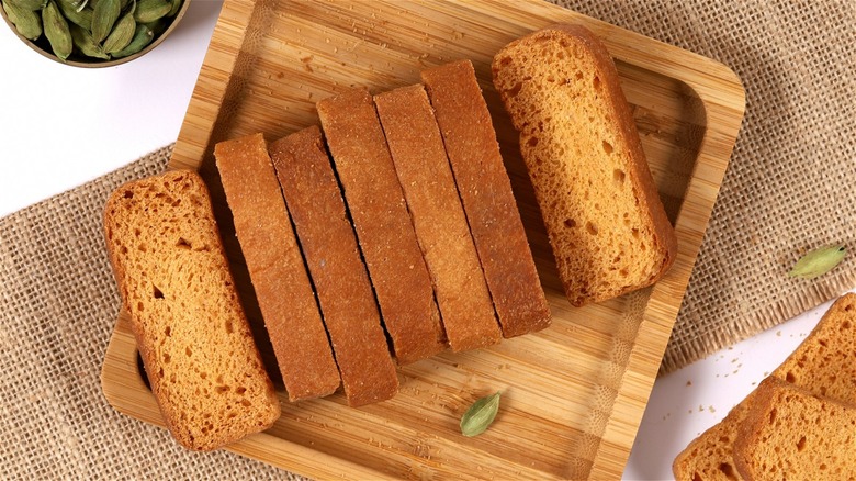 sliced loaf of cake rusk 