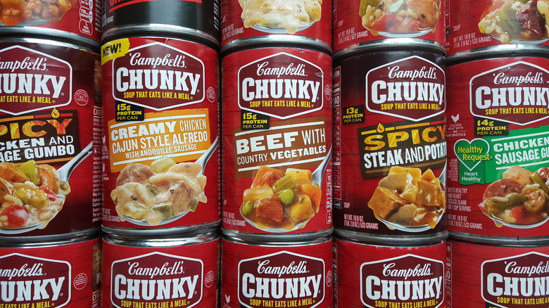 cans of campbell's chunky soup