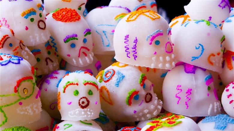 mini Day of the Dead sugar skulls