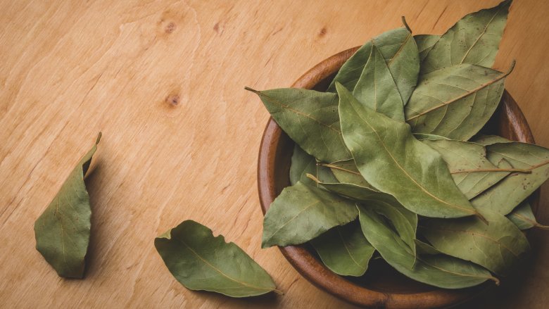 Dried bay leaves in a bowl