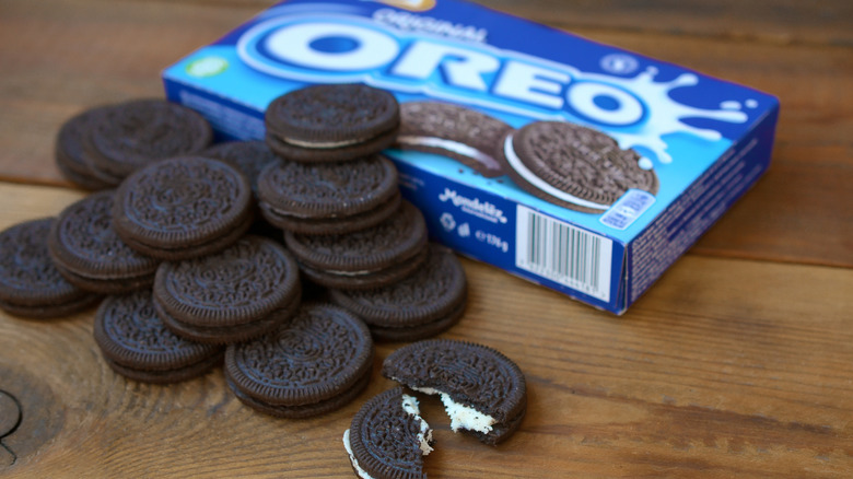 Box of chocolate Oreos