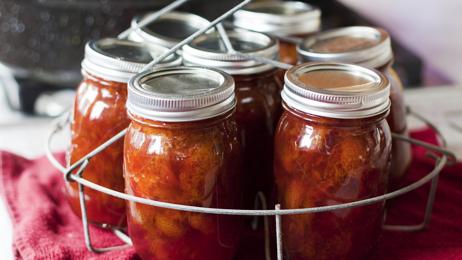 Can You Reuse Lids From Homemade Canned Goods?