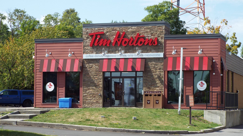 A photo of the exterior of a Tim Hortons restaurant in Canada.