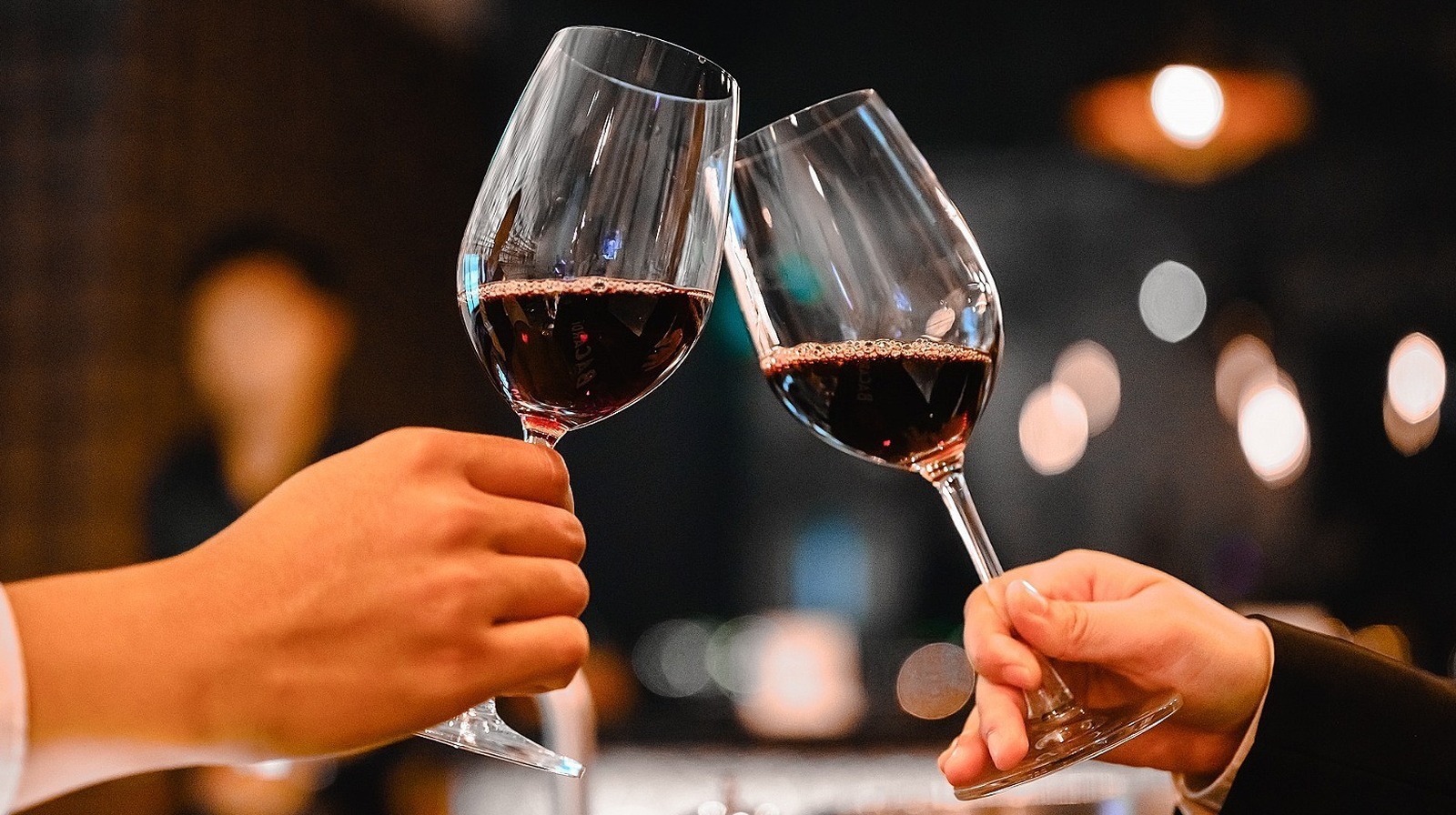 Canned Wine Vs. Bottled Wine What's The Difference?