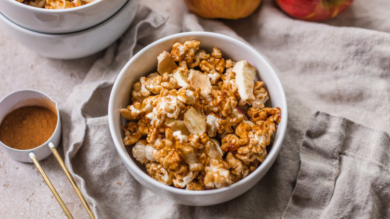 popcorn in a dish 