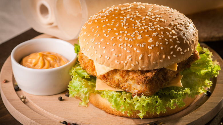 Fried fish sandwich