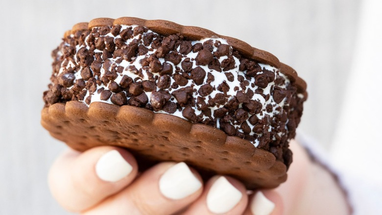 Carvel ice cream sandwich