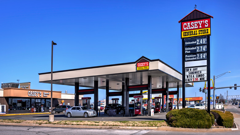 Exterior of a Casey's General Store and gas station