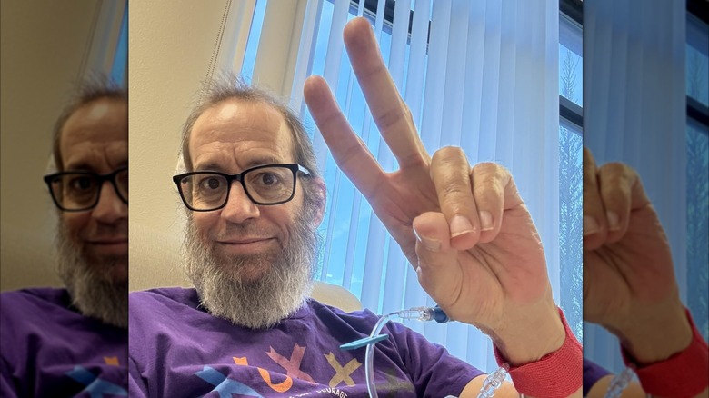 chef Kevin Ashton giving peace sign