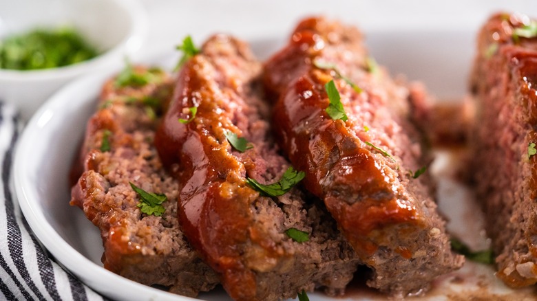 Slices of meatloaf with glaze