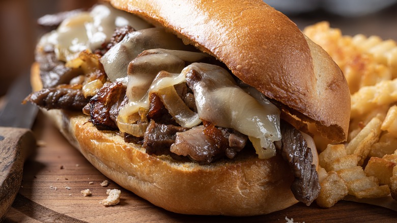 steak sandwich with cheese