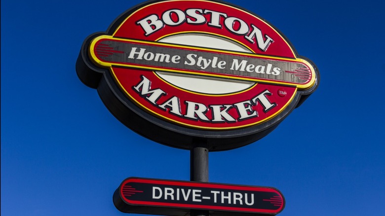 Boston Market chain restaurant sign