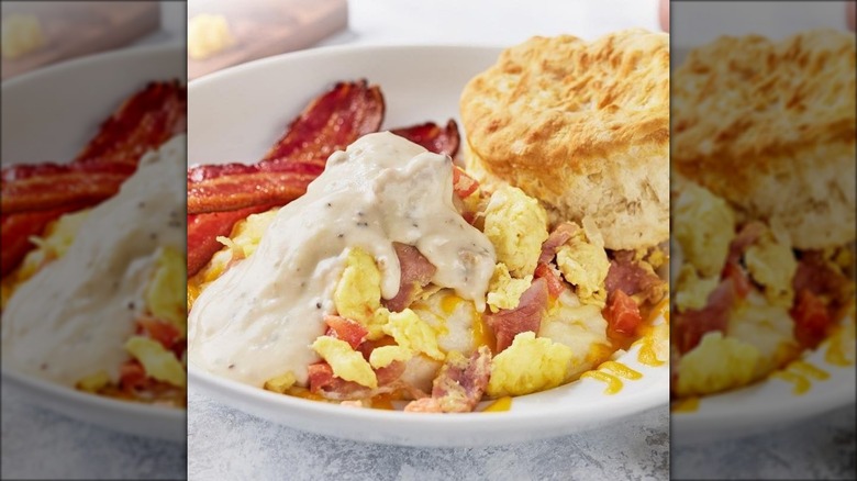 Scrambled eggs with gravy at Another Broken Yolk