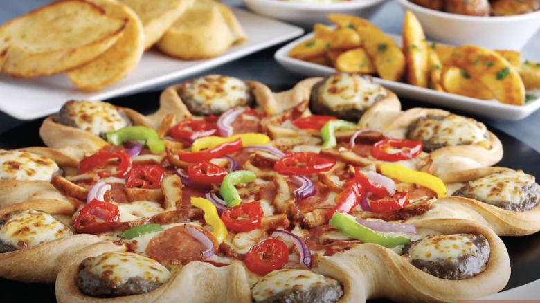 pizza hut cheeseburger stuffed crust pizza