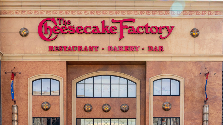 The Cheesecake Factory building