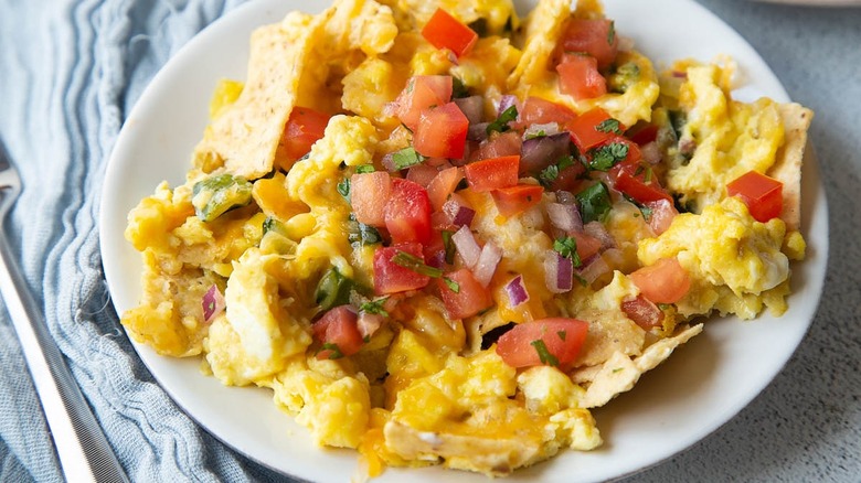 scrambled eggs with salsa