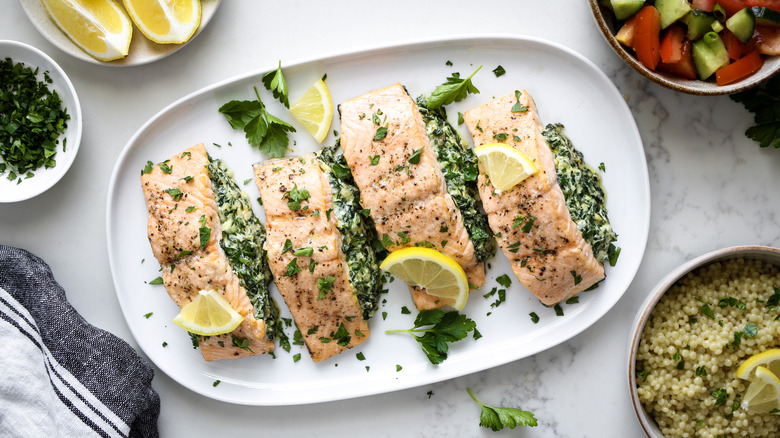 spinach cheese stuffed salmon fillets