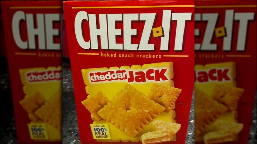 CheezIts Flavors, Ranked Worst To Best