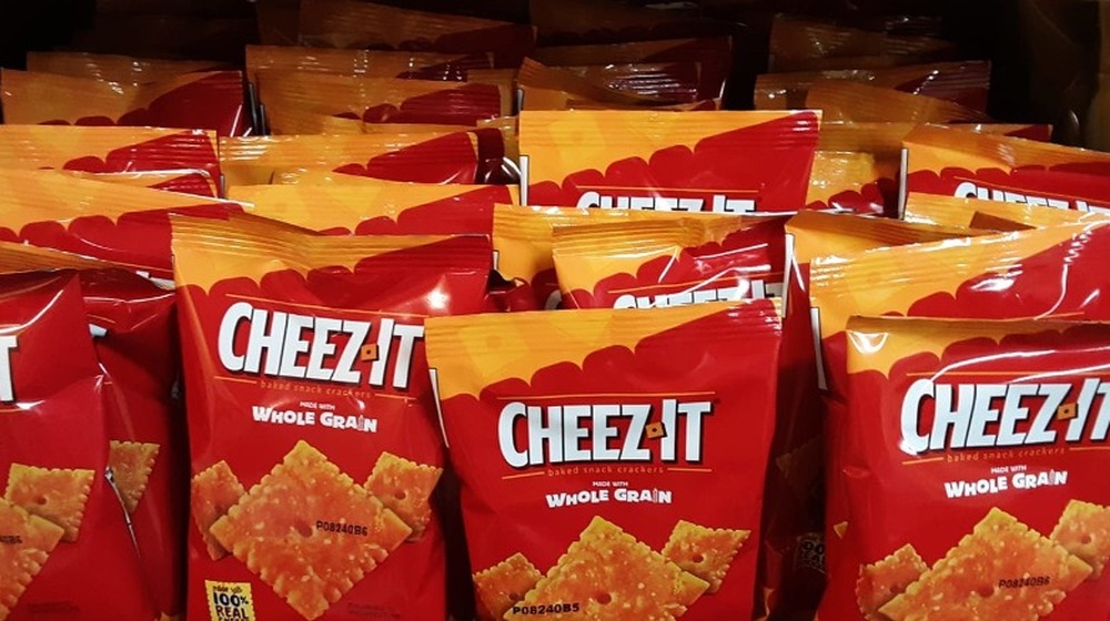 CheezIts Flavors, Ranked Worst To Best