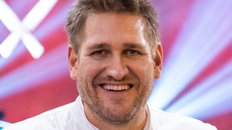 Iron Chef Curtis Stone smiling